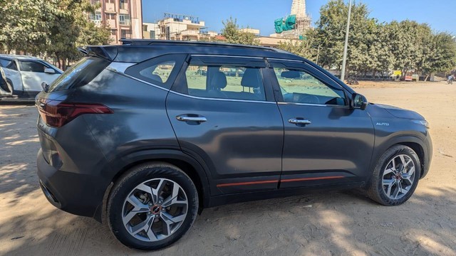Second-hand 2022 Kia Seltos X-Line Diesel AT for sale in Ajmer-9