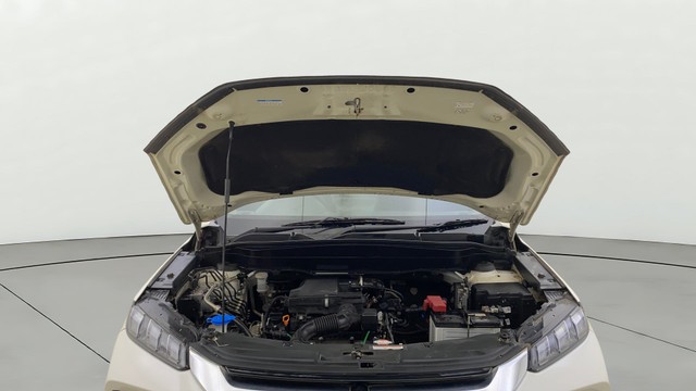 Second-hand 2024 Maruti Grand Vitara Sigma for sale in Thane-9