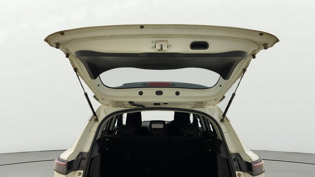 Second-hand 2024 Maruti Grand Vitara Sigma for sale in Thane-20