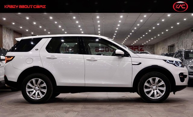 Second-hand 2017 Land Rover Discovery Sport Si4 HSE for sale in New Delhi-1