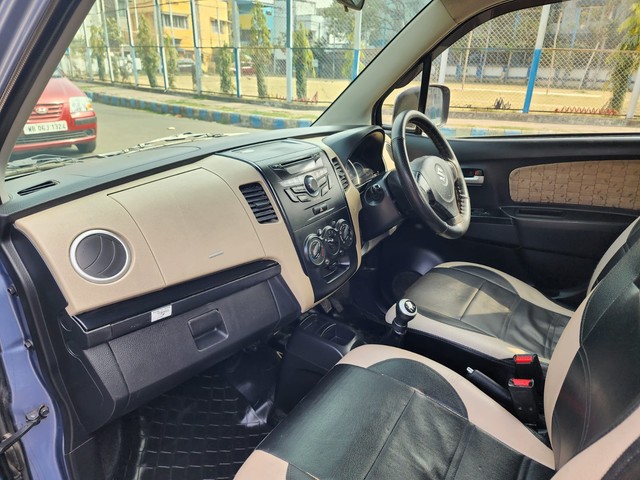 Second-hand 2017 Maruti Wagon R VXI Optional for sale in Kolkata-7