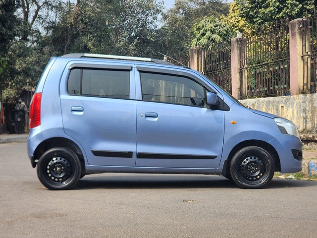 Second-hand 2017 Maruti Wagon R VXI Optional for sale in Kolkata-1
