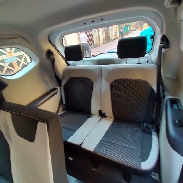 Second-hand 2020 Renault Triber RXZ BSIV for sale in Thane-8