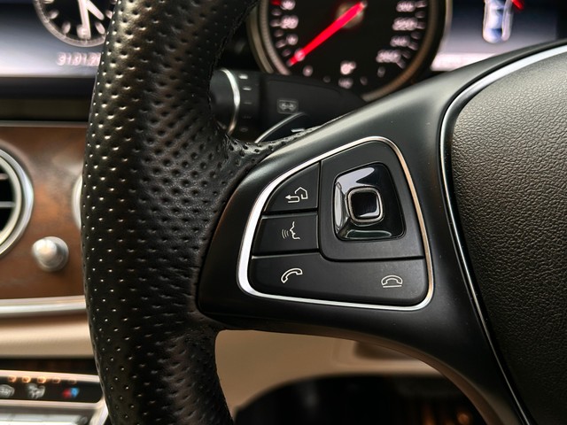 Second-hand 2018 Mercedes-Benz E-Class Exclusive E 200 BSIV for sale in New Delhi-16