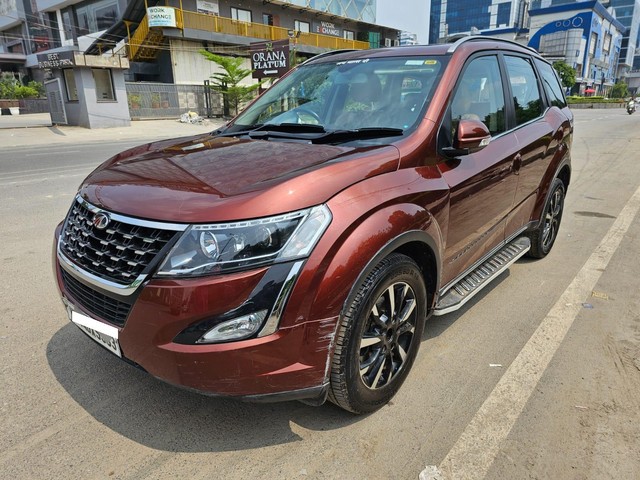 Second-hand 2019 Mahindra XUV500 W11 FWD Diesel for sale in New Delhi-4