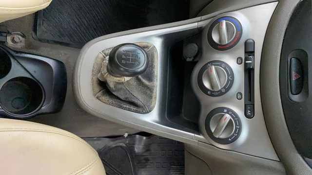 Second-hand 2012 Hyundai i10 Magna for sale in Navi Mumbai-13