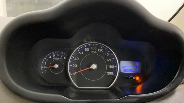 Second-hand 2012 Hyundai i10 Magna for sale in Navi Mumbai-11