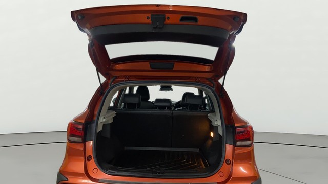 Second-hand 2022 MG Astor Sharp CVT BSVI for sale in Surat-20