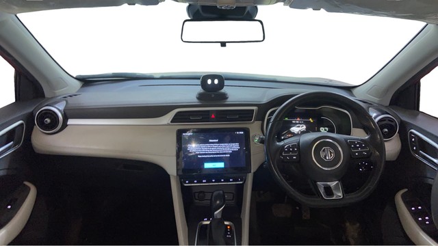 Second-hand 2022 MG Astor Sharp CVT BSVI for sale in Surat-10