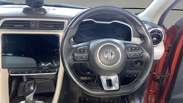 Second-hand 2022 MG Astor Sharp CVT BSVI for sale in Surat-12