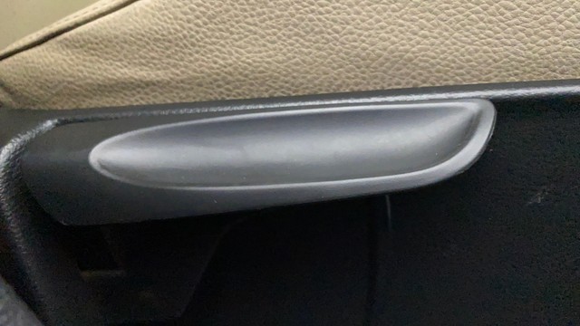 Second-hand 2019 Volkswagen Vento 1.5 TDI Highline Plus AT BSIV for sale in Kochi-18