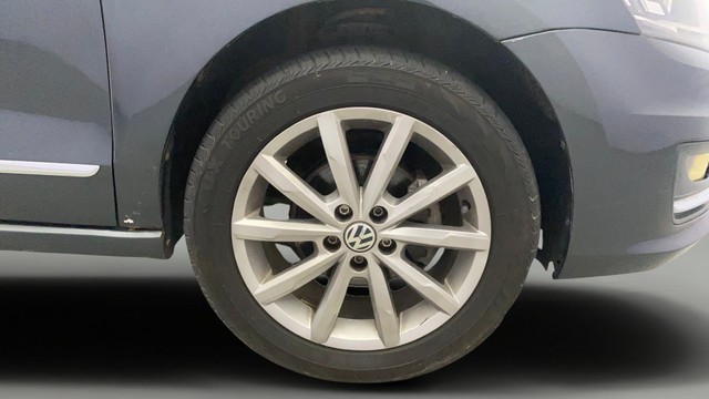 Second-hand 2019 Volkswagen Vento 1.5 TDI Highline Plus AT BSIV for sale in Kochi-23