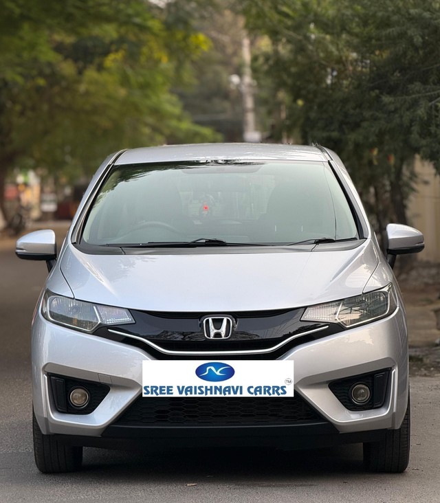 Second-hand 2018 Honda Jazz V CVT for sale in Coimbatore-4