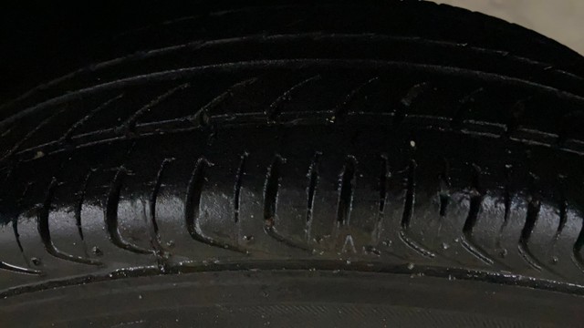 Second-hand 2016 Maruti Suzuki Alto 800 LXI for sale in Surat-5