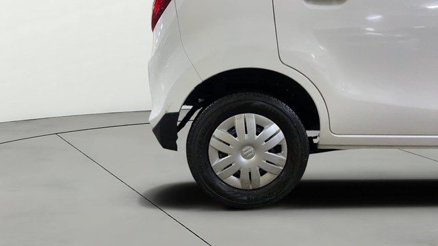 Second-hand 2016 Maruti Suzuki Alto 800 LXI for sale in Surat-27