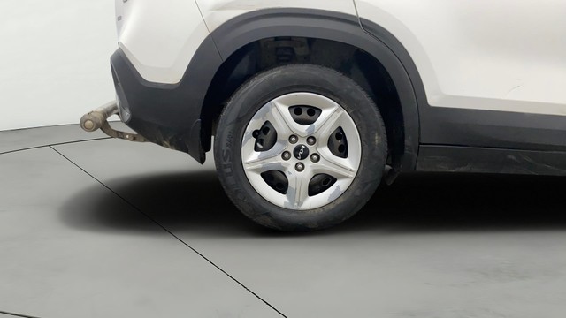 Second-hand 2023 Kia Seltos HTE Diesel iMT for sale in Lucknow-24