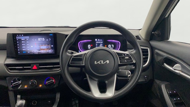 Second-hand 2023 Kia Seltos HTE Diesel iMT for sale in Lucknow-12