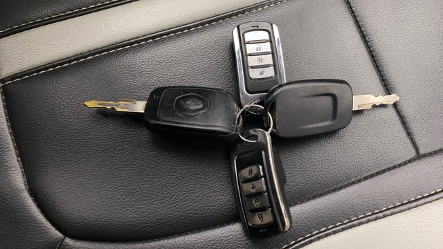 Second-hand 2016 Renault KWID RXL for sale in Coimbatore-6