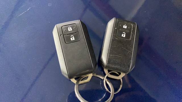 Second-hand 2020 Maruti Suzuki Baleno Zeta for sale in Howrah-21