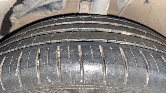 Second-hand 2020 Maruti Suzuki Baleno Zeta for sale in Howrah-31