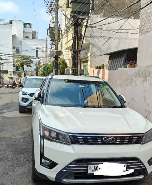 Second-hand 2020 Mahindra XUV300 W8 Diesel BSVI for sale in Jammu-5
