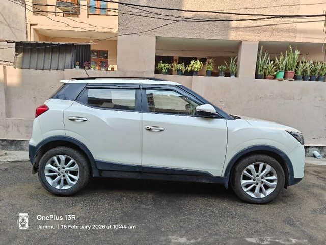 Second-hand 2020 Mahindra XUV300 W8 Diesel BSVI for sale in Jammu-1