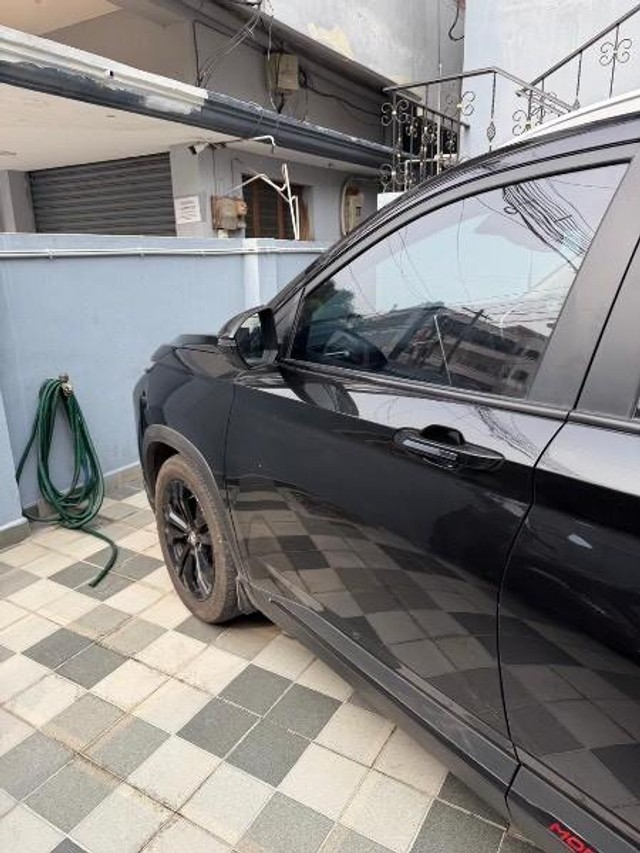 Second-hand 2024 MG Hector BlackStorm CVT 2024-2025 for sale in Vijayawada-3