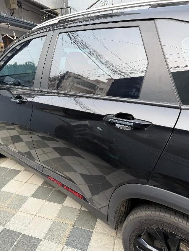 Second-hand 2024 MG Hector BlackStorm CVT 2024-2025 for sale in Vijayawada-5