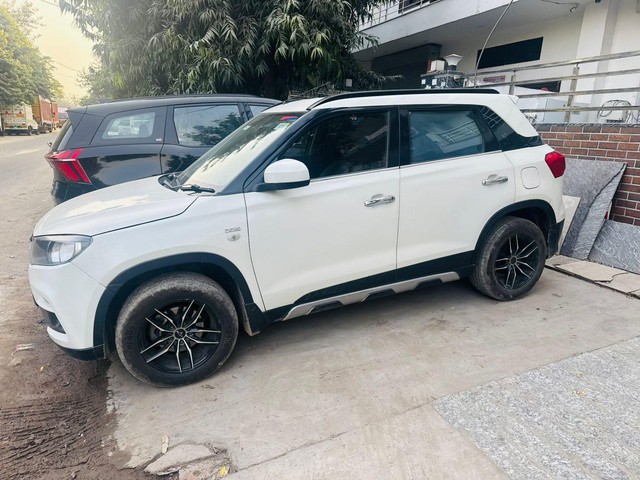 Second-hand 2019 Maruti Vitara Brezza LDi for sale in Ghaziabad-3