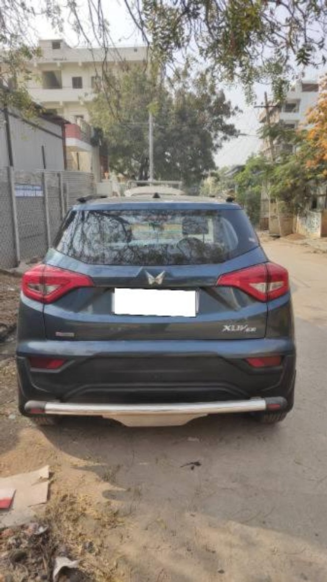 Second-hand 2023 Mahindra XUV300 W6 for sale in Anantapur-2