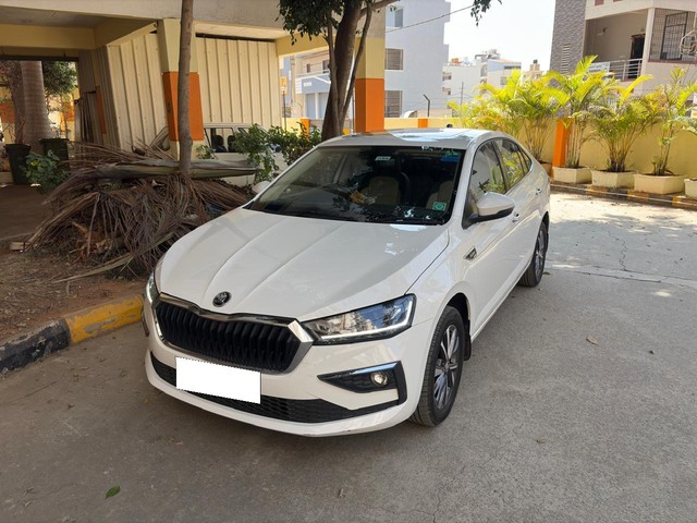 Second-hand 2023 Skoda Slavia 1.0 TSI Style AT BSVI for sale in Bangalore-5