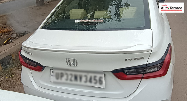 Second-hand 2023 Honda City ZX MT for sale in Lucknow-1