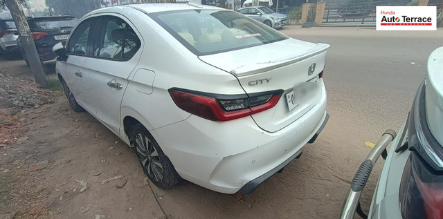 Second-hand 2023 Honda City ZX MT for sale in Lucknow-8