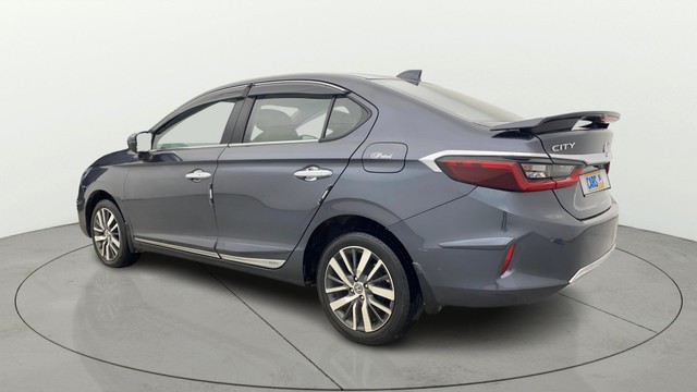 Second-hand 2022 Honda City ZX CVT for sale in Chennai-4