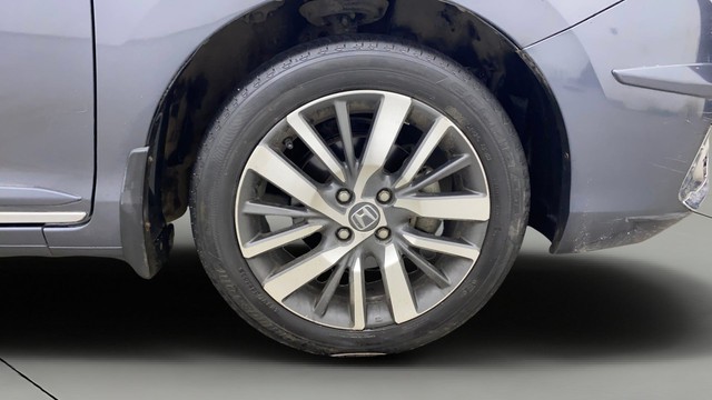 Second-hand 2022 Honda City ZX CVT for sale in Chennai-24