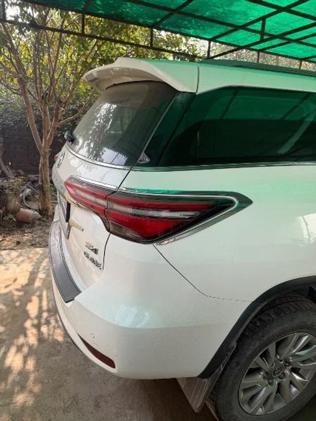 Second-hand 2024 Toyota Fortuner 4X4 Diesel for sale in Yamuna Nagar-10