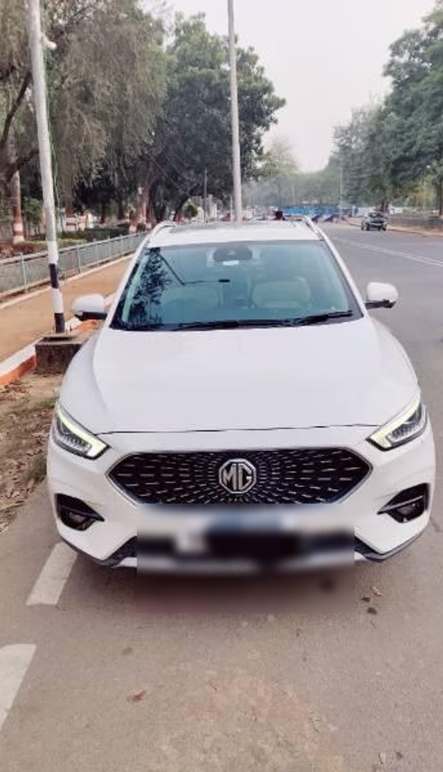 Second-hand 2021 MG Astor Savvy CVT BSVI for sale in Patna-4