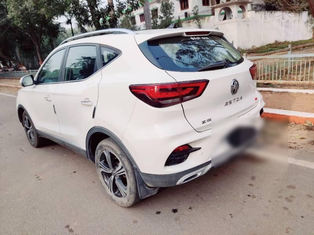 Second-hand 2021 MG Astor Savvy CVT BSVI for sale in Patna-8