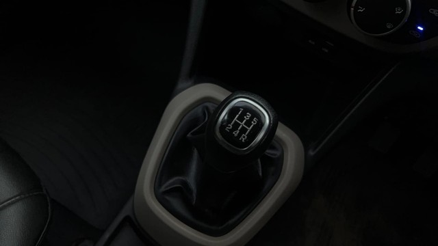 Second-hand 2018 Hyundai Grand i10 1.2 Kappa Sportz BSIV for sale in Mysore-12