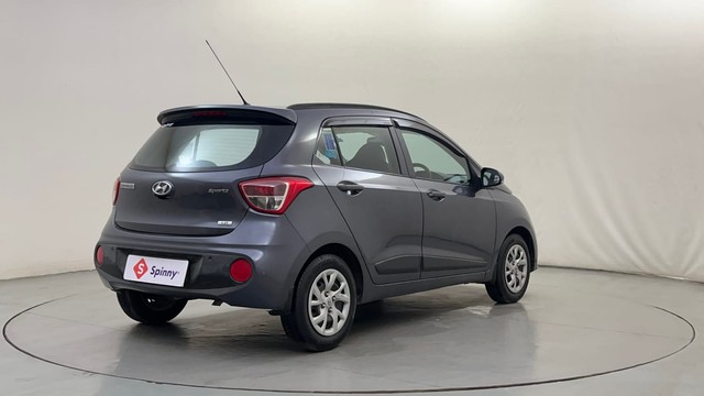 Second-hand 2018 Hyundai Grand i10 1.2 Kappa Sportz BSIV for sale in Mysore-3