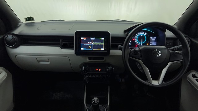 Second-hand 2018 Maruti Ignis 1.2 Alpha BSIV for sale in Bangalore-11