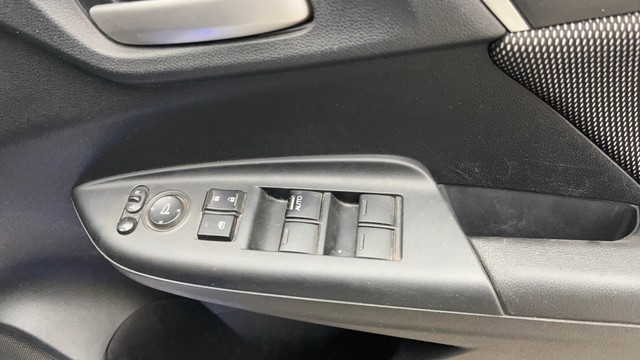 Second-hand 2018 Honda WR-V i-VTEC VX for sale in Greater Noida-17