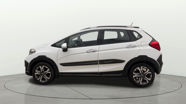 Second-hand 2018 Honda WR-V i-VTEC VX for sale in Greater Noida-5