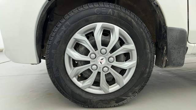 Second-hand 2019 Maruti Suzuki Alto 800 LXi for sale in Ahmedabad-20