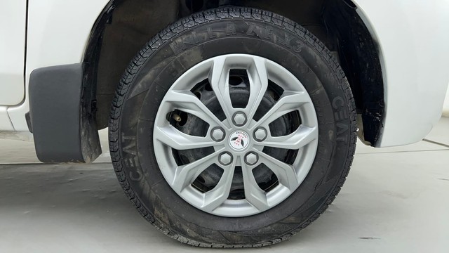 Second-hand 2019 Maruti Suzuki Alto 800 LXi for sale in Ahmedabad-17