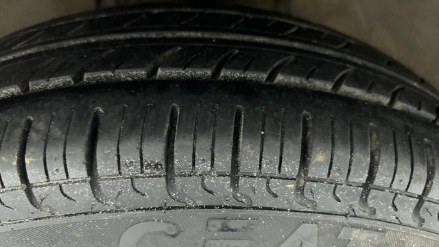 Second-hand 2019 Maruti Suzuki Alto 800 LXi for sale in Ahmedabad-37