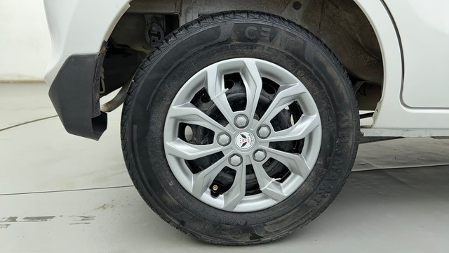 Second-hand 2019 Maruti Suzuki Alto 800 LXi for sale in Ahmedabad-18