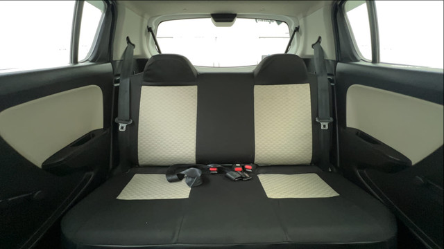 Second-hand 2019 Maruti Suzuki Alto 800 LXi for sale in Ahmedabad-26