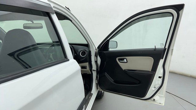 Second-hand 2019 Maruti Suzuki Alto 800 LXi for sale in Ahmedabad-16