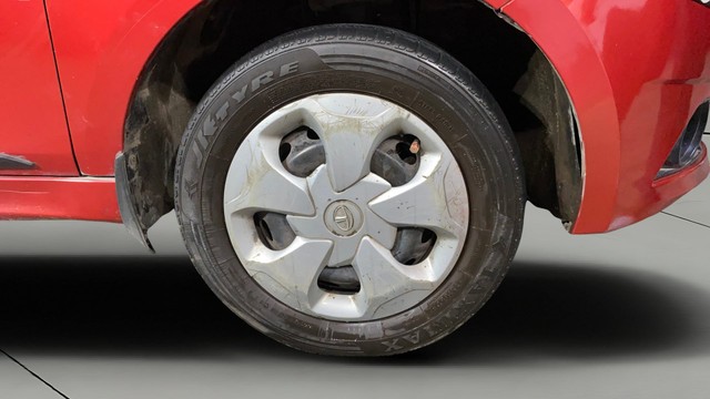 Tata Tiago 1.2 Revotron XT Second-hand 2018 Tata Tiago 1.2 Revotron XT for sale in Kolkata-23